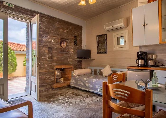 アパート Kalimera